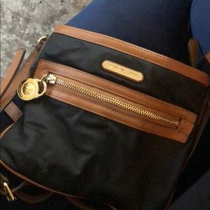 Michael kors crossbody bag